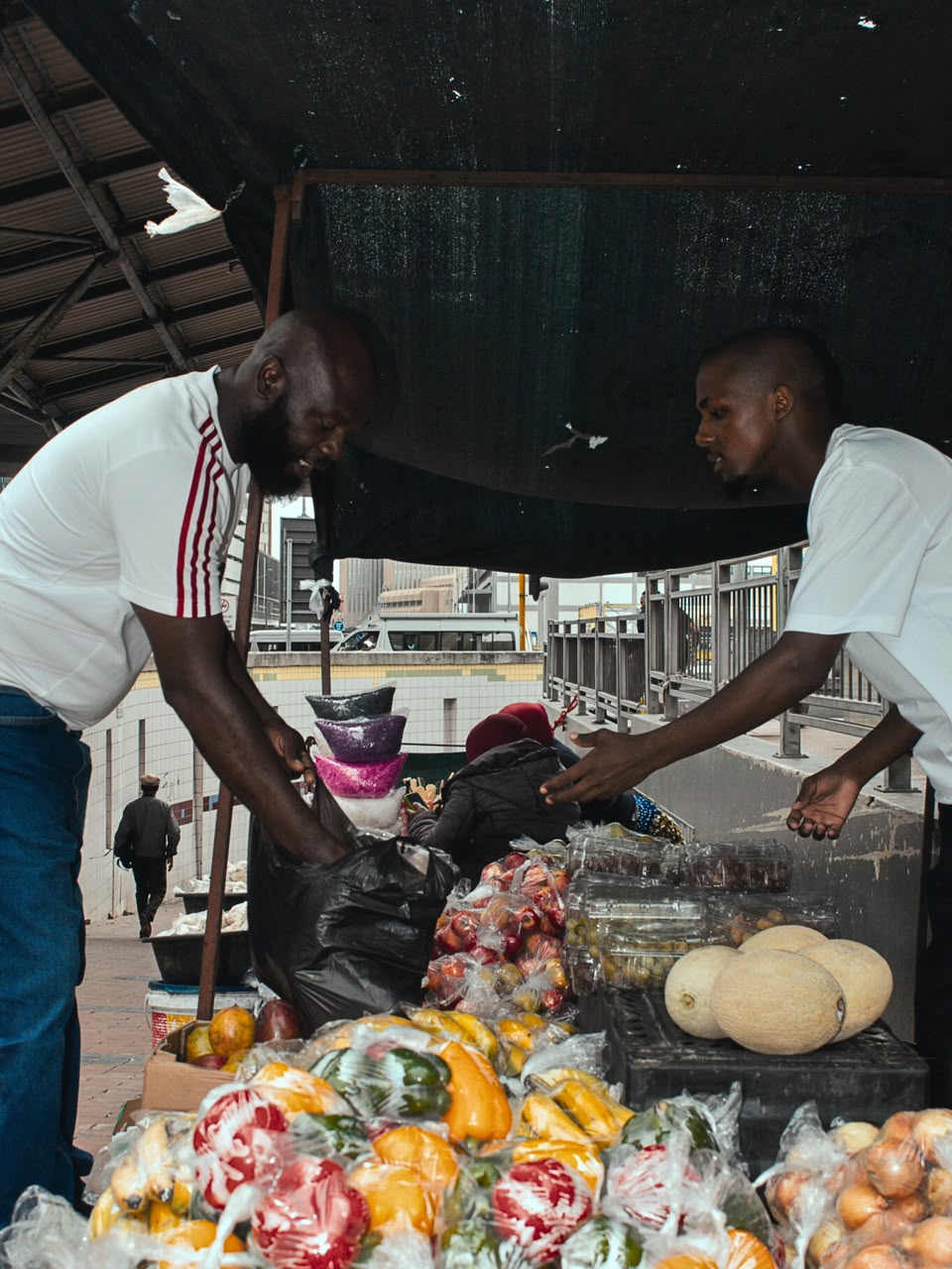 Sqedi Mandatory in everyday South African street trade